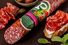 Колбаса Деликатесная куриная сырокопченая